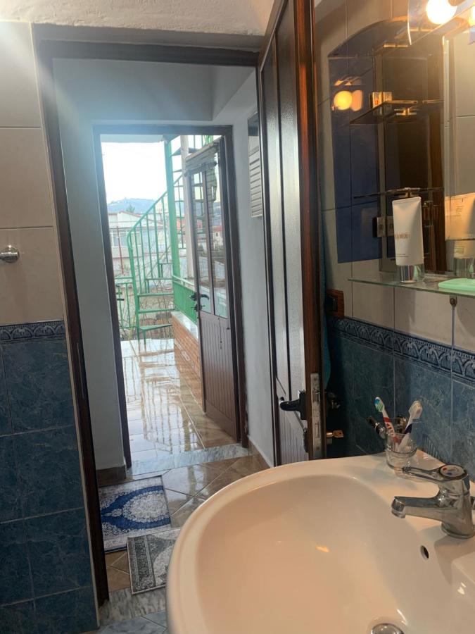 Vila Demaj! Free Parking Берат Екстериор снимка
