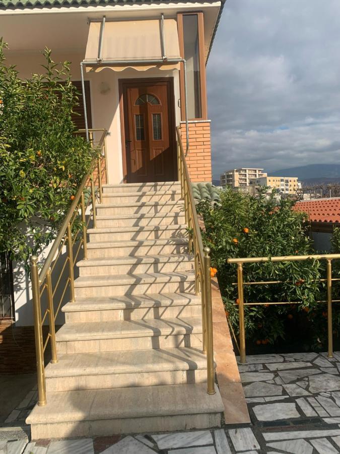 Vila Demaj! Free Parking Берат Екстериор снимка
