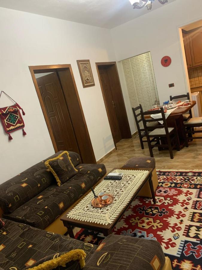 Vila Demaj! Free Parking Берат Екстериор снимка