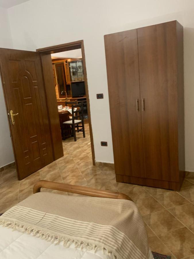 Vila Demaj! Free Parking Берат Екстериор снимка