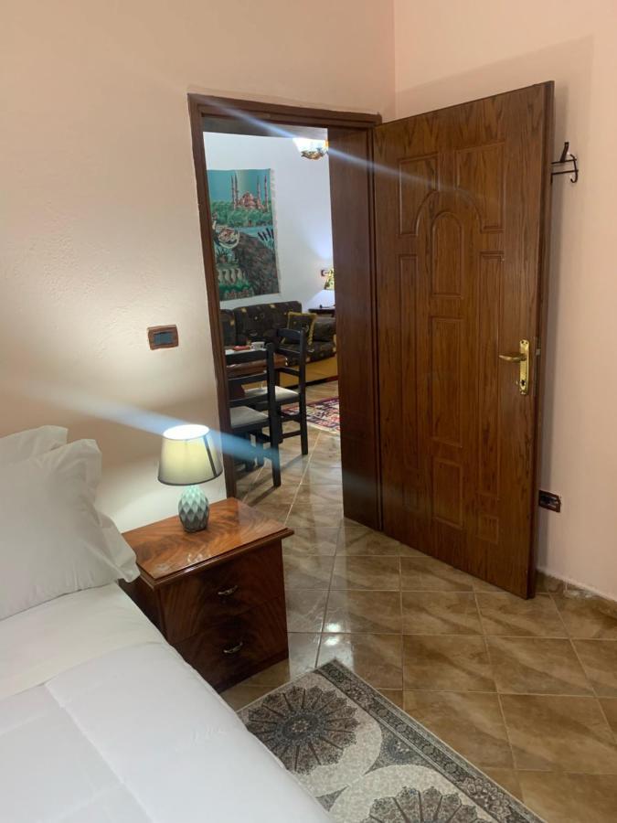 Vila Demaj! Free Parking Берат Екстериор снимка