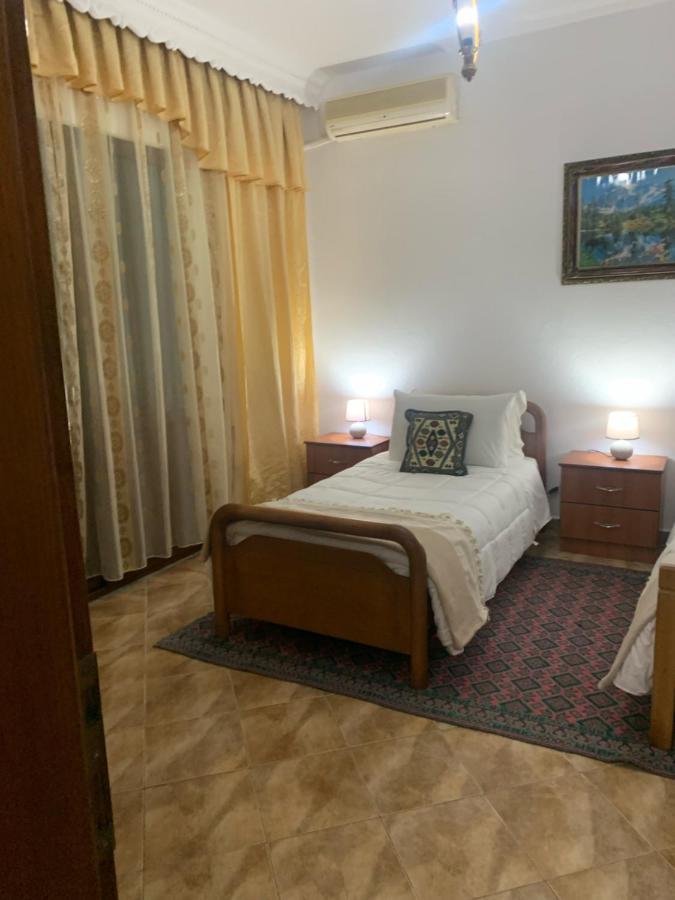 Vila Demaj! Free Parking Берат Екстериор снимка
